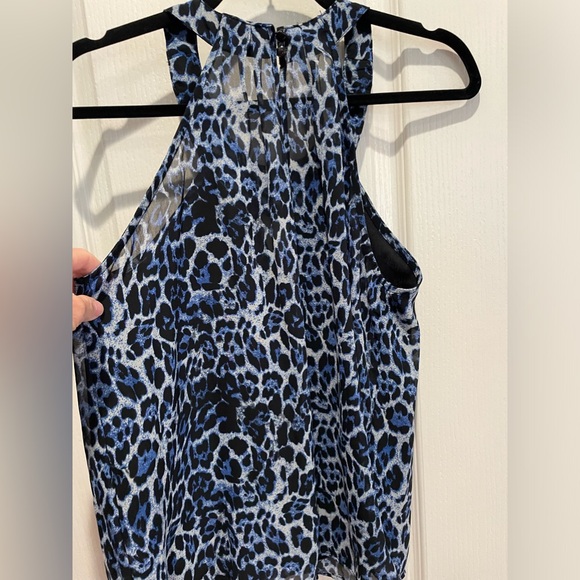 Faisa size small embellished, animal, print top. Fully lined. - Picture 6 of 8